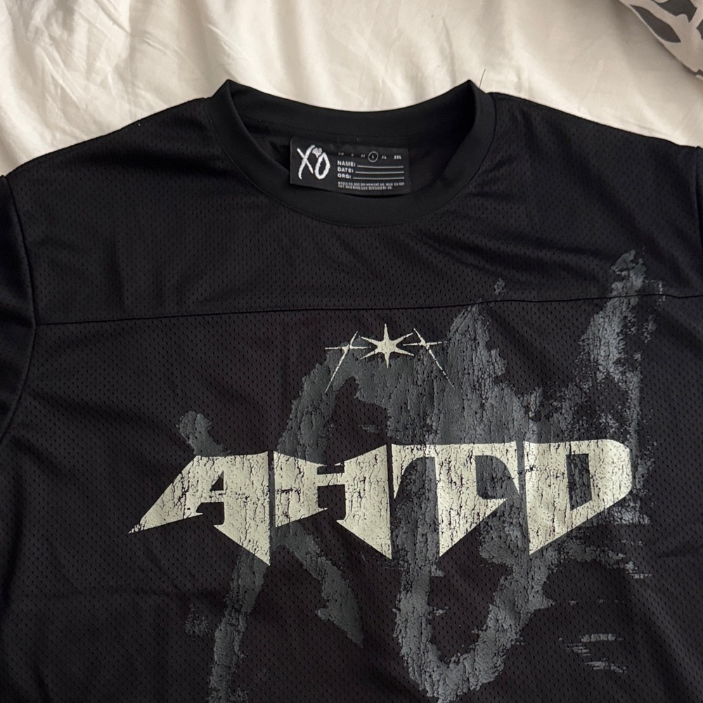 The Weeknd AHTD merch jersey Large - Picture 2 of 4